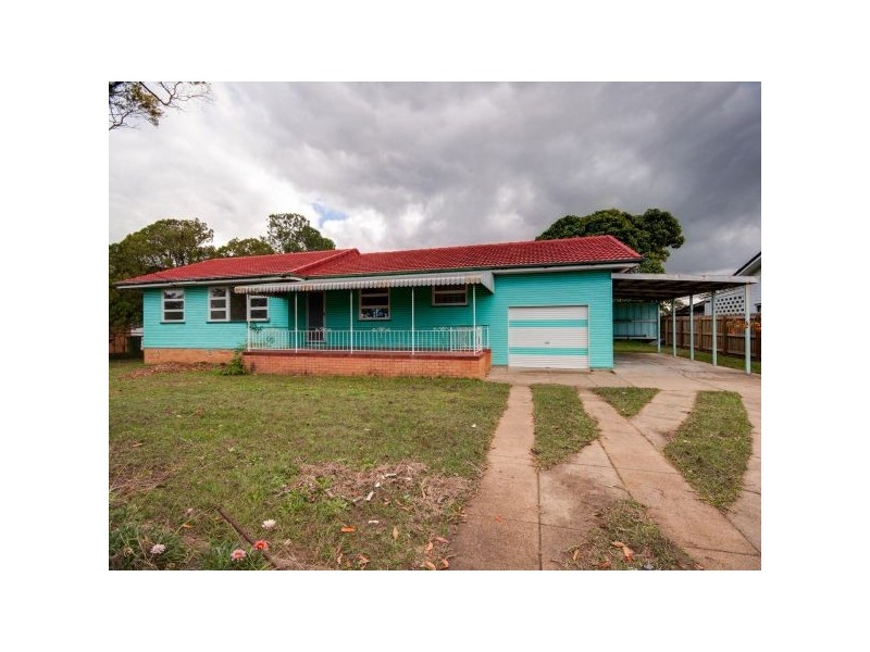 3 Spitfire Ave, Strathpine QLD 4500