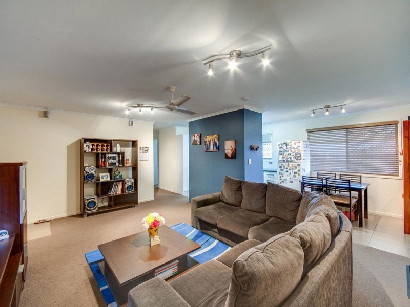 22/11 West Dianne Street, Lawnton QLD 4501