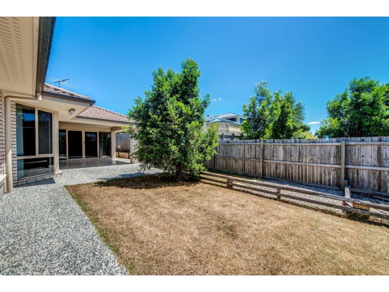 77 Laurel Street, Heathwood QLD 4110