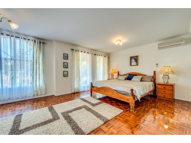 11 Rufus Court, Albany Creek QLD 4035