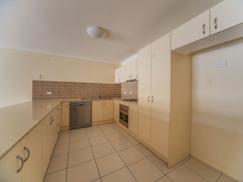 28 Gannon Way, Upper Coomera QLD 4209