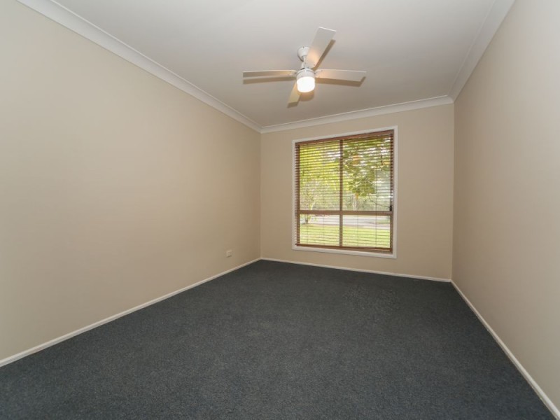 17 Manhattan Street, Eagleby QLD 4207