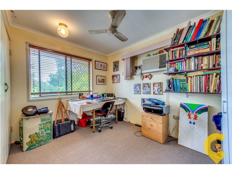 36 Mahogany Street, Raceview QLD 4305