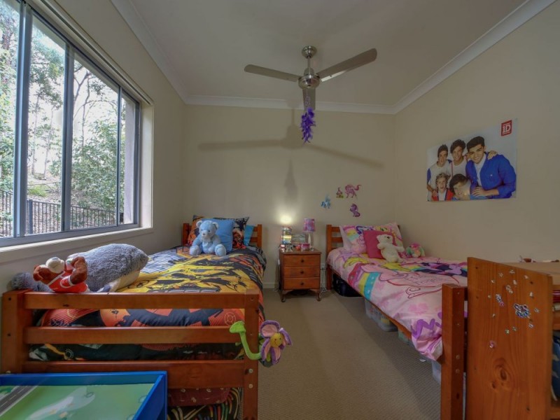 8 Chinaberry Crescent, Upper Coomera QLD 4209