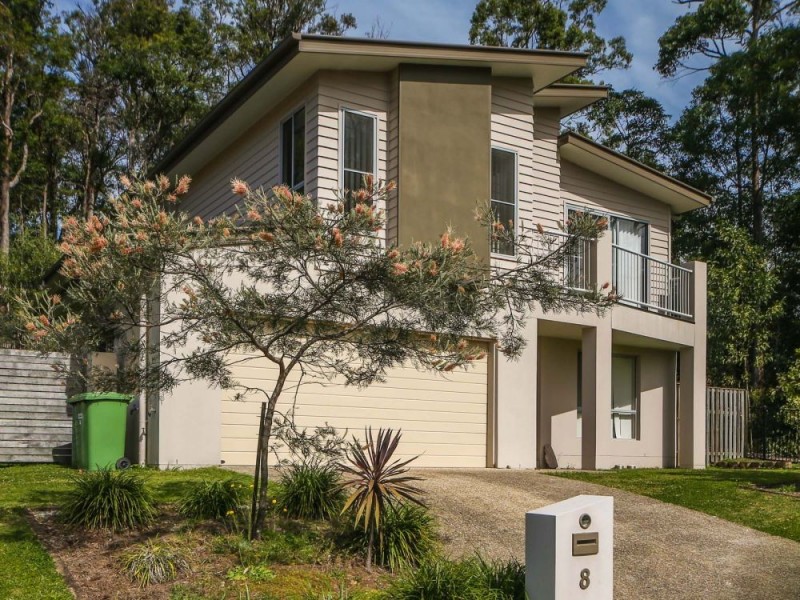 8 Chinaberry Crescent, Upper Coomera QLD 4209