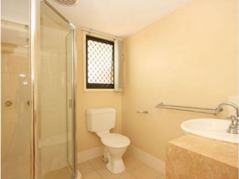 7/5 Bramble Street, Woody Point QLD 4019