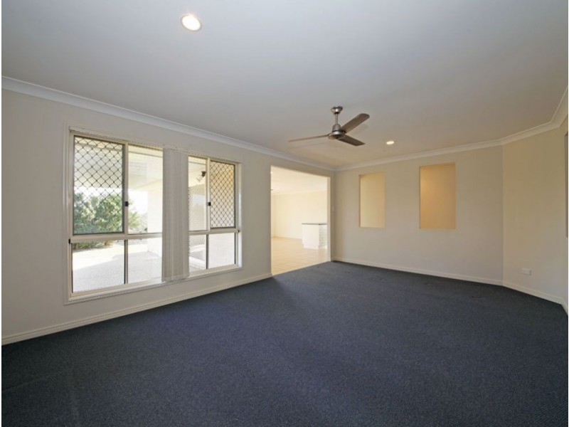 5 Courtney Court, Narangba QLD 4504