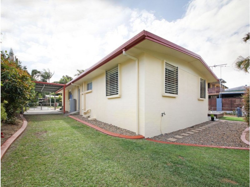 14 Churchill Street, Caboolture QLD 4510