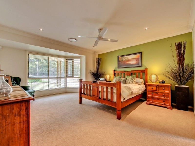 24 Compal Road, Park Ridge QLD 4125