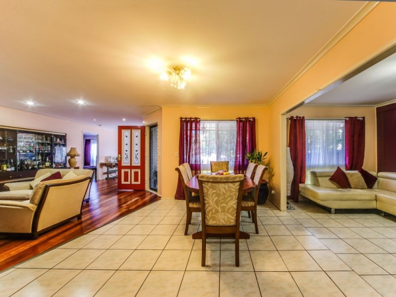 41 Winnetts Road, Daisy Hill QLD 4127