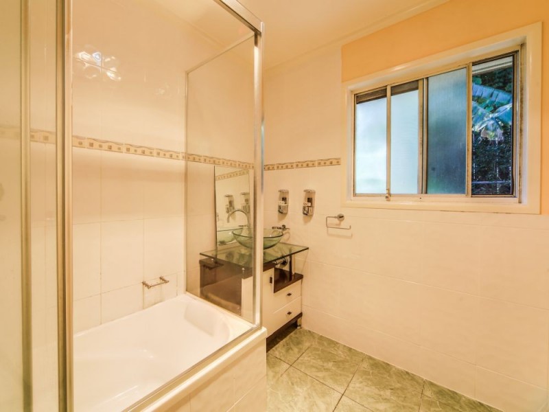 41 Winnetts Road, Daisy Hill QLD 4127