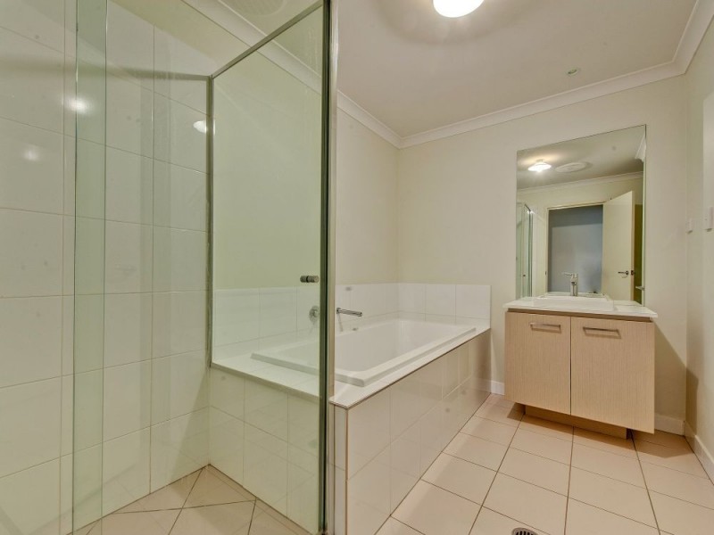 7 Grampian Street, Springfield Lakes QLD 4300