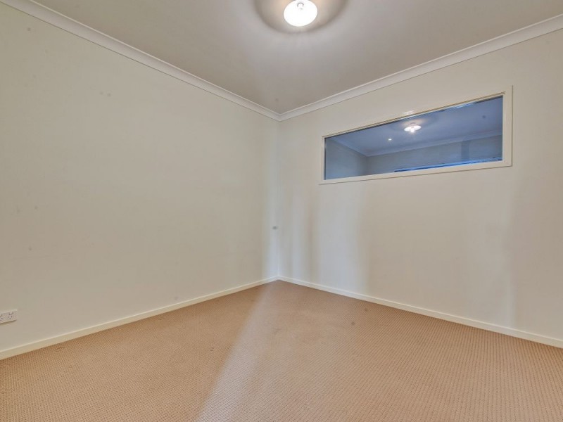 7 Grampian Street, Springfield Lakes QLD 4300