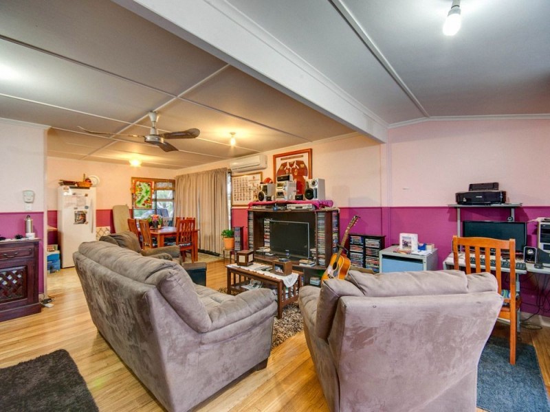 28 Cotton Street, Lawnton QLD 4501