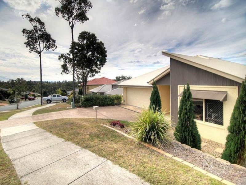 44 Viewpoint Drive, Springfield Lakes QLD 4300