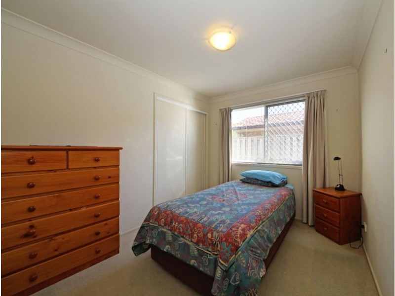 8 Johns Crescent, Boondall QLD 4034