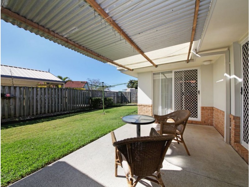 8 Johns Crescent, Boondall QLD 4034