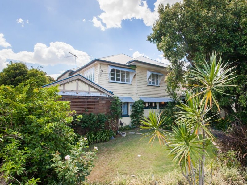 46 Reuben Street, Holland Park QLD 4121