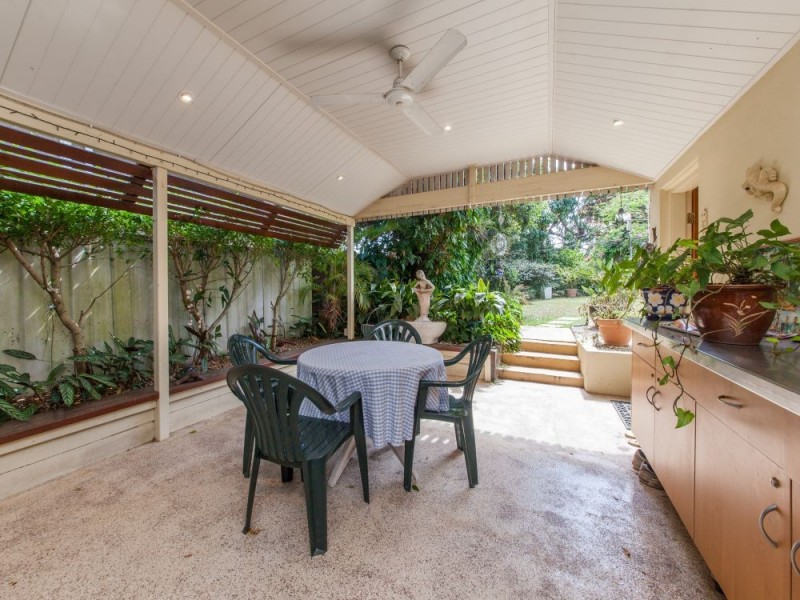 46 Reuben Street, Holland Park QLD 4121