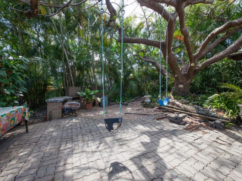 46 Reuben Street, Holland Park QLD 4121