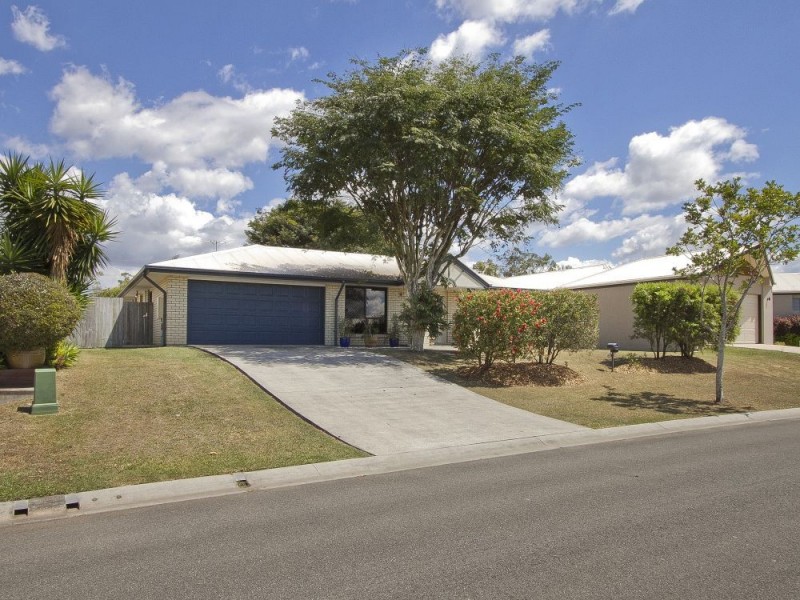 13 Amie Louise Place, Bellmere QLD 4510