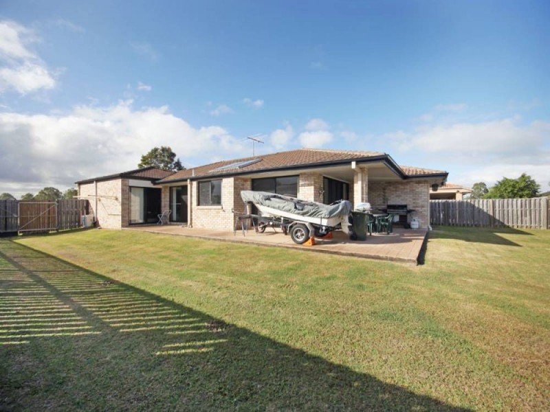 6 Hind Court, Bellmere QLD 4510