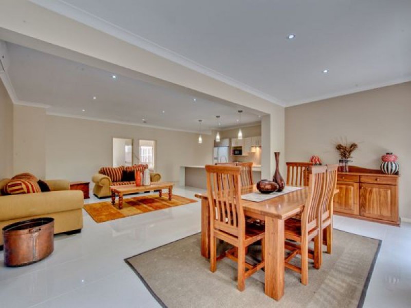 15 Mahogany Rise, Brookwater QLD 4300