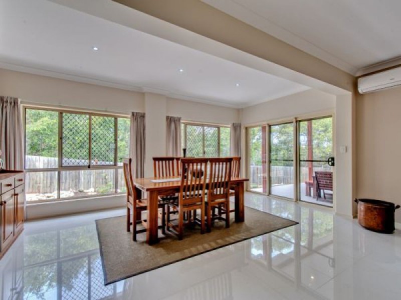 15 Mahogany Rise, Brookwater QLD 4300