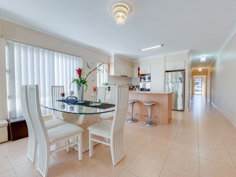 9 Darter Place, Springfield Lakes QLD 4300