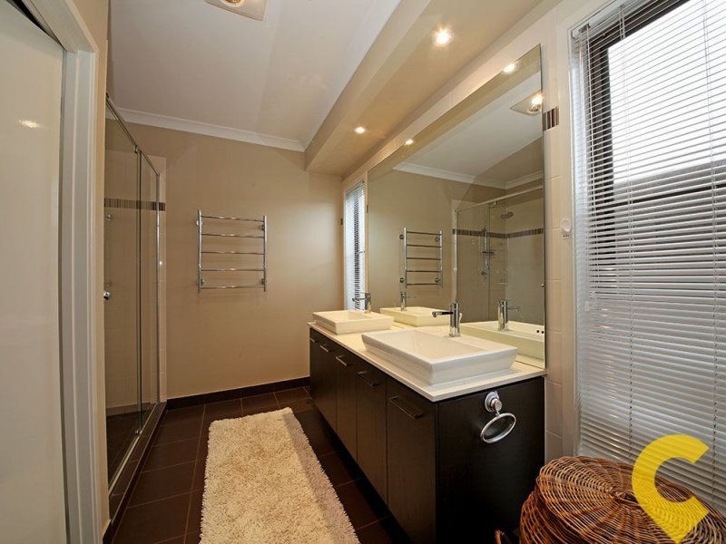 99 Cowen Terrace, North Lakes QLD 4509