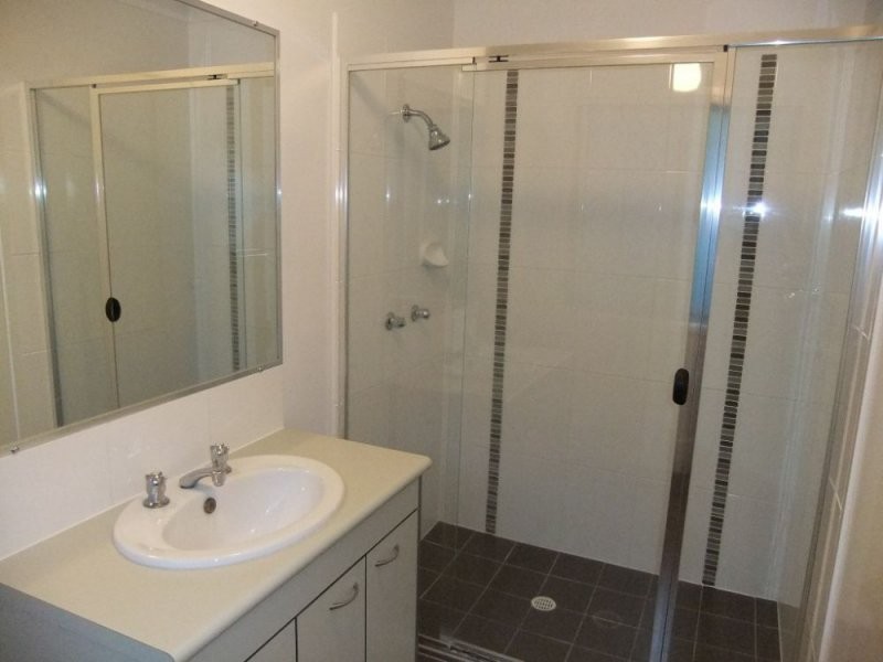 18/14 Fleet Street, Browns Plains QLD 4118