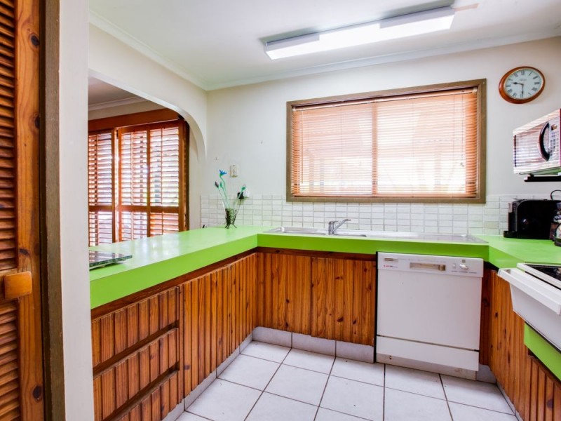 6 Kesteven Street, Albany Creek QLD 4035