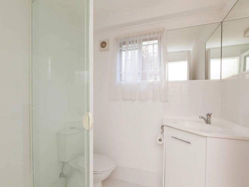 61a Donald, Camp Hill QLD 4152