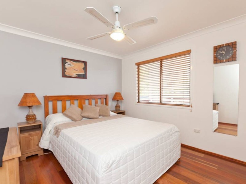 61a Donald, Camp Hill QLD 4152