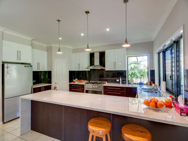 11 Muscat Cct, Morayfield QLD 4506