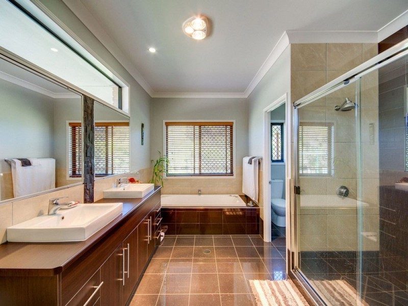 11 Muscat Cct, Morayfield QLD 4506