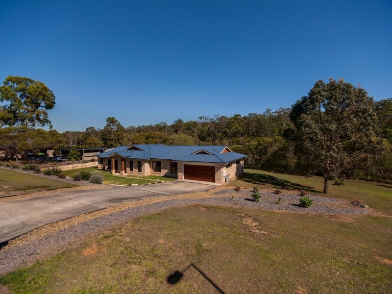 11 Muscat Cct, Morayfield QLD 4506