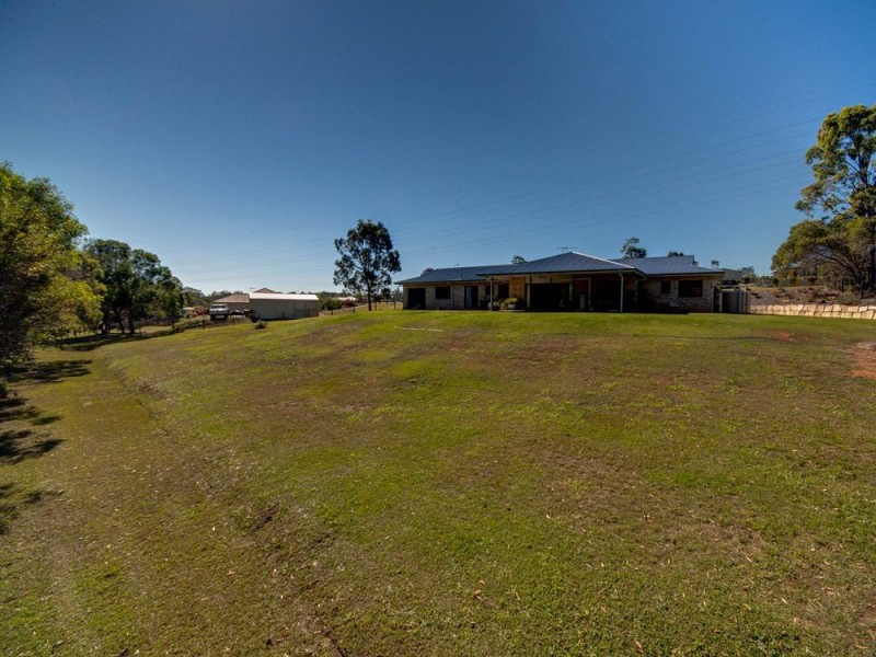 11 Muscat Cct, Morayfield QLD 4506