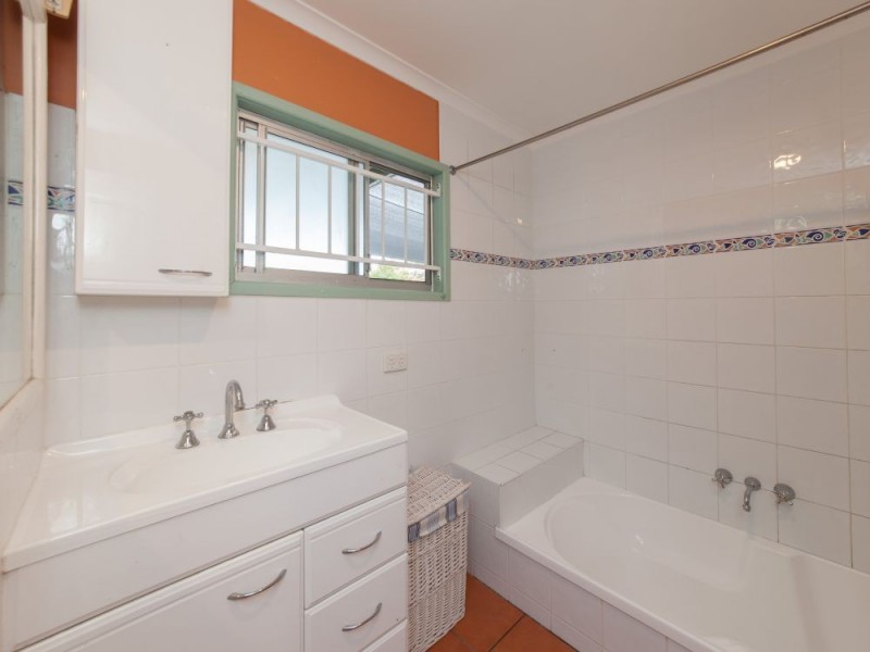 119 Kitchener Road, Kedron QLD 4031