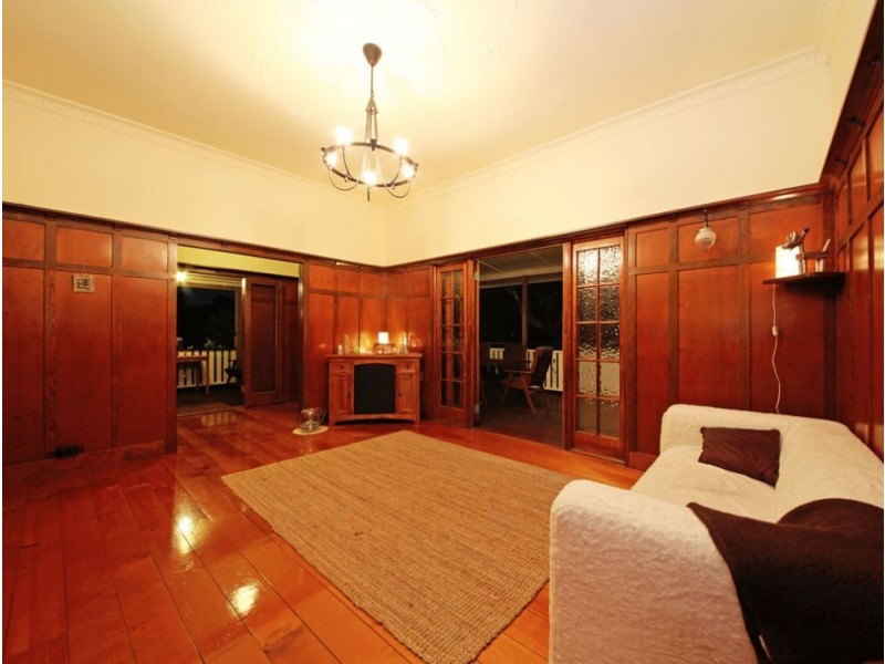 23 Paul Street, Sandgate QLD 4017