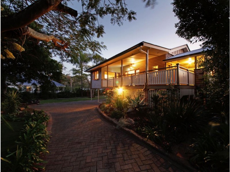 23 Paul Street, Sandgate QLD 4017