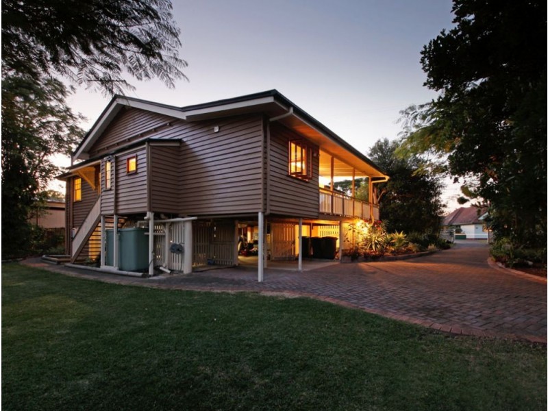 23 Paul Street, Sandgate QLD 4017