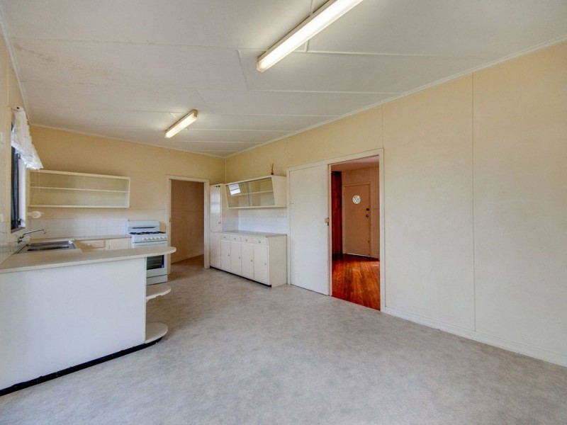 43 Dunedoo Street, Stafford Heights QLD 4053