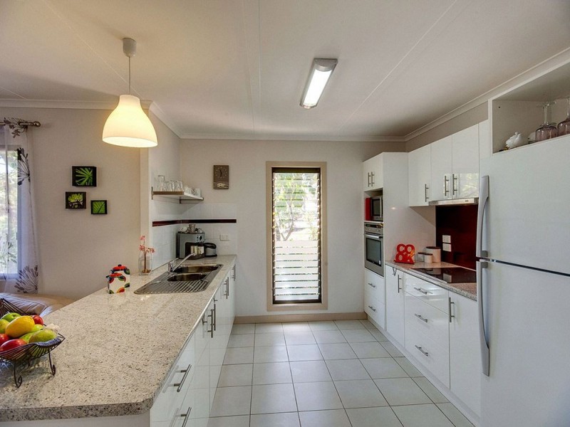 17 Palall Crescent, Ferny Hills QLD 4055