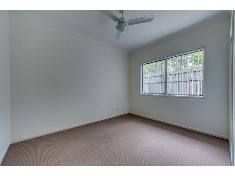 21 Park Edge Drive, Springfield Lakes QLD 4300