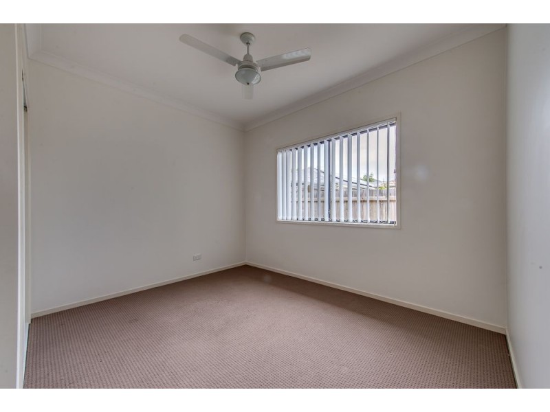 21 Park Edge Drive, Springfield Lakes QLD 4300