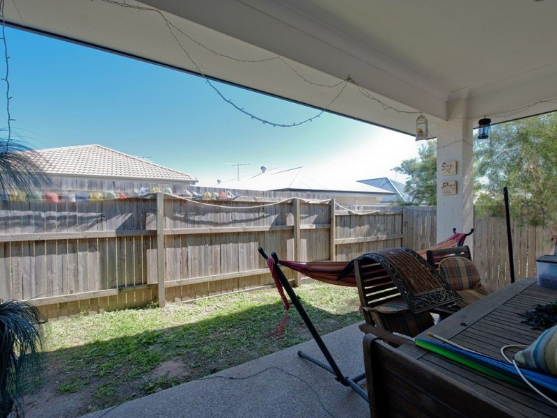 21 Park Edge Drive, Springfield Lakes QLD 4300