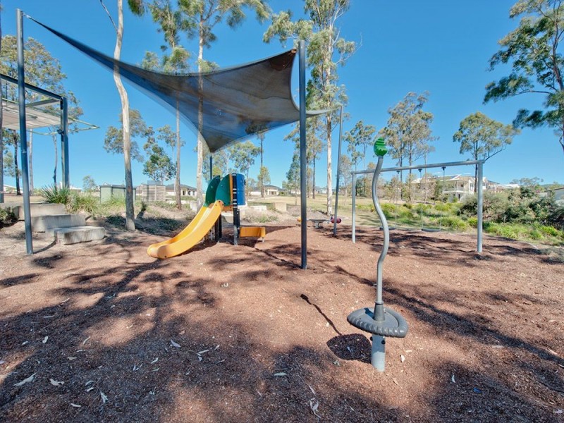 21 Park Edge Drive, Springfield Lakes QLD 4300