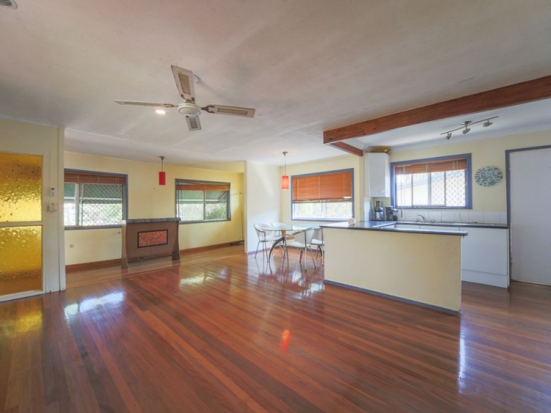 34 Melinda Street, Southport QLD 4215