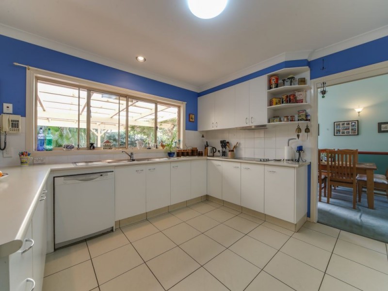 25 Jack Nicklaus Way, Parkwood QLD 4214